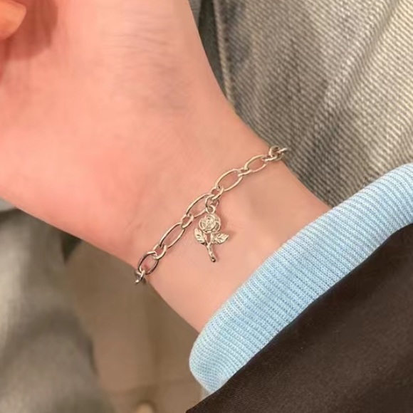 Alt Rose Bracelet Silver Chain Link Charm Flower - Picture 4 of 8